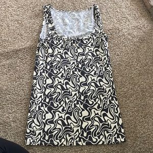 Brand new STORQ maternity tank. Size 2